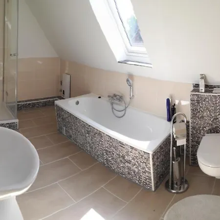 Goden-wind Apartment *